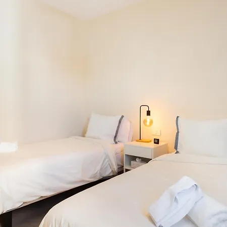 Home2book Design & Luminous Cruz Center Apartment Santa Cruz de Tenerife